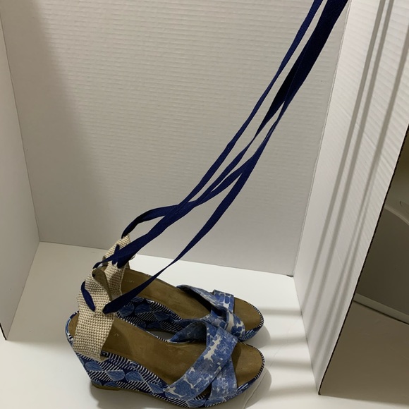 Old Navy, Leg Tie Up, Wedge Shoe size 10 - Picture 16 of 16